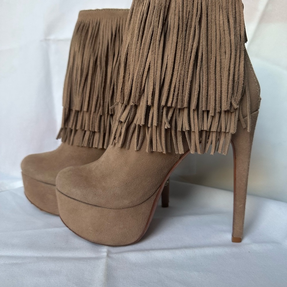 Schutz Fringed Tan Platform Ankle Boots/Booties